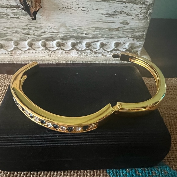 MORGAN Taylor Bangle bracelet - Picture 2 of 3